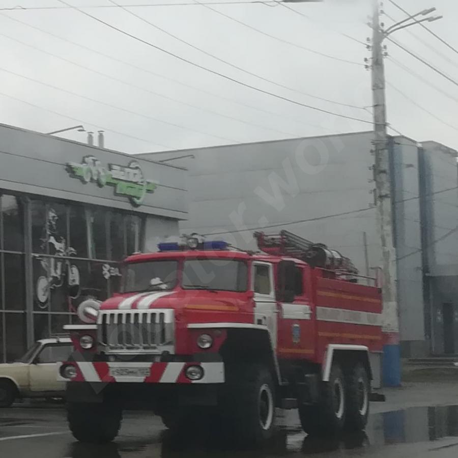 В Армавире оцеплен торговый центр по Тургенева - купить на сайте объявлений Армавир онлайн