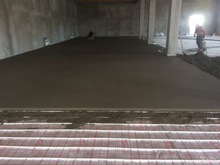 Полусухая стяжка пола В сочи  Армавир