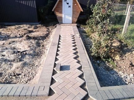 Укладка тротуарной плитки  Армавир