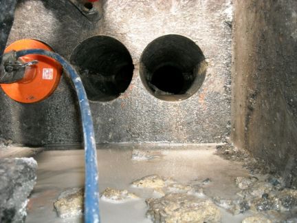 Алмазное сверление бурение отверстий резка проёмов  Армавир