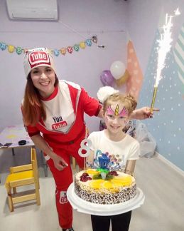 Аниматоры. Детские праздники. Шоу программа  Армавир