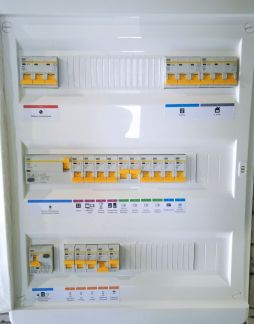 Качественный электромонтаж дома и квартиры  Армавир