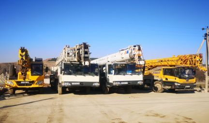 Аренда автокрана 25,30,50,55 тонн стрела до 62 м  Армавир