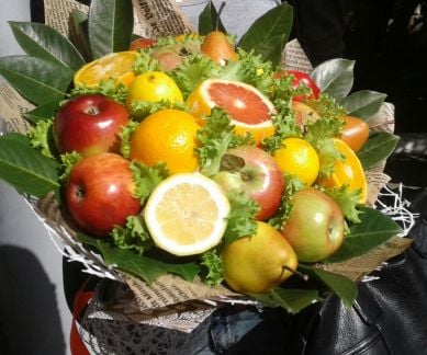 Фруктовые, конфетные букеты  Армавир