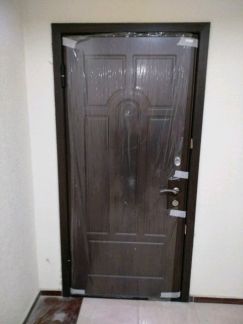 Укладка:ламинат,линолеум,монтаж входных дверей  Армавир