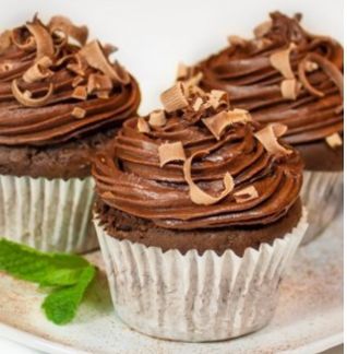 Торты, капкейки на заказ  Армавир