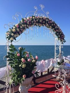 Оформление свадеб, декор, ведущая торжеств,выездны  Армавир