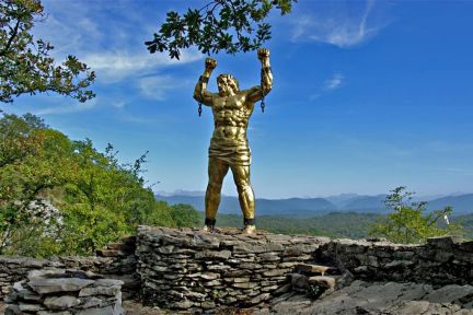 Экскурсии в Абхазию/по Сочи  Армавир