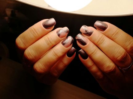 Маникюр, наращивание ногтей  Армавир