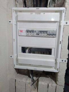 Электрика и сантехника в строительстве и в ремонте  Армавир