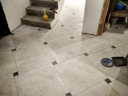 Плиточник, сантехник, электрик, укладка плитки  Армавир