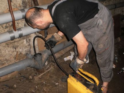 Прочистка канализации и устранение засоров  Армавир