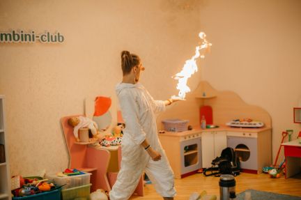 Научное шоу на праздник день рождения Аниматор  Армавир