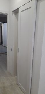 Установка межкомнатных дверей  Армавир