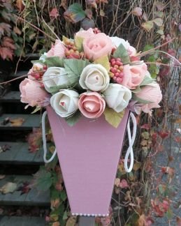 Букеты из конфет  Армавир