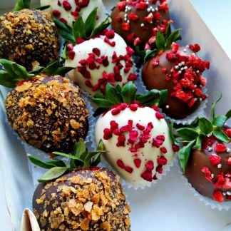 Клубника в бельгийском шоколаде  Армавир