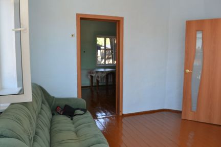 Дом 55м кв. на участке 6 сот.  Армавир