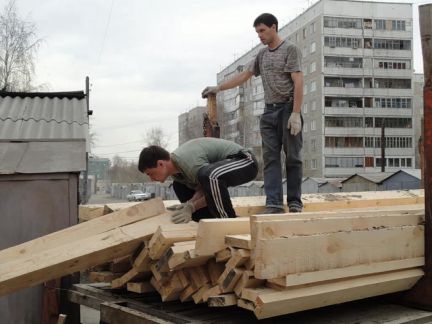 Требуется Грузчики  - купить на сайте объявлений Краснодарский край онлайн