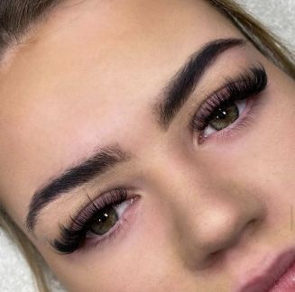 Ресницы наращивание  Армавир