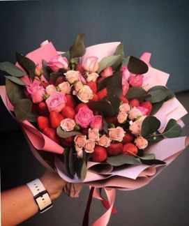 Доставка цветов, делаем букеты на заказ  Армавир