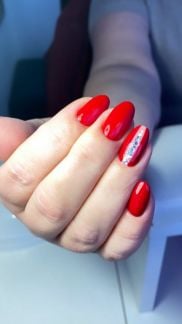 Маникюр, педикюр, наращивание ногтей, гель лак  Армавир