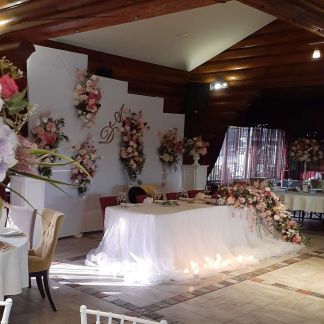 Стол молодожен  Армавир