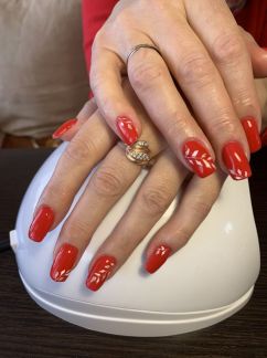 Наращивание, маникюр и педикюр, ногтевой сервис  Армавир