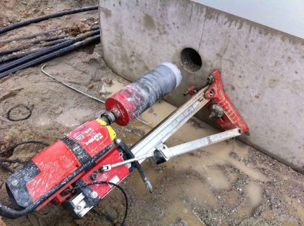 Алмазное бурение отверстий  Армавир