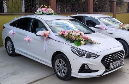 Свадебные украшения на авто. Аренда  Армавир