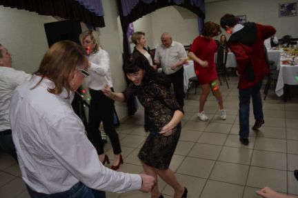 Проведение праздников, торжеств, Ведущая +живая му  Армавир