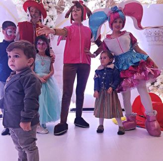 Аниматоры / ведущий / 3500-шоу мыльных пузырей  Армавир