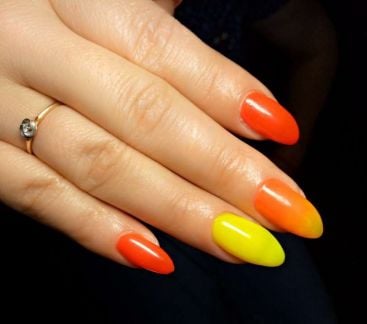 Наращивание ногтей гелем.Shellac  Армавир