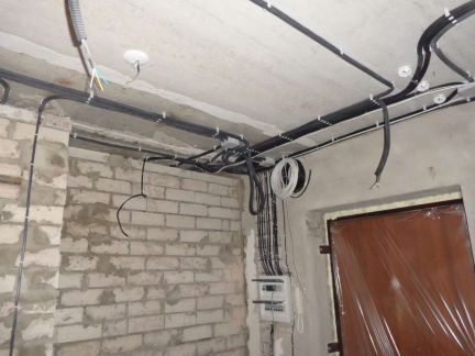 Электромонтаж, электромонтажные работы, электрик  Армавир