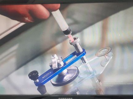 Ремонт стёкол, тонировка, замена  Армавир