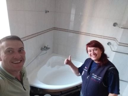 Покраска ванны реставрация. Высокое качество  Армавир