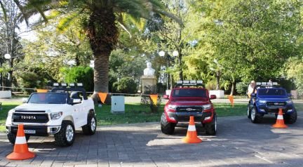 Прокат (Аренда) детских электромобилей  Армавир