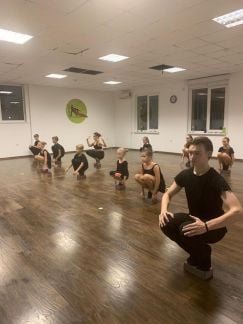 Танцы спортивные бальные  Армавир