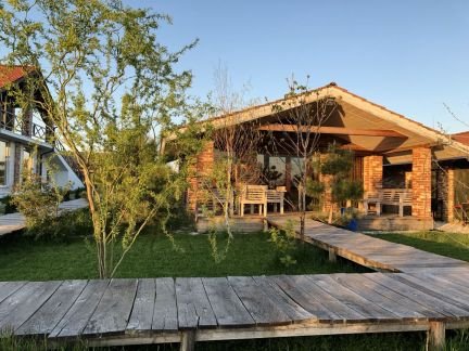 Аренда закрытой беседки с камином на 20 чел  Армавир