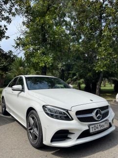 Аренда Ford Mustang, Bentley GT, Porsche Cayenne  Армавир