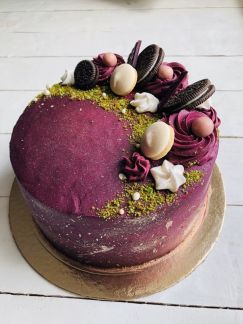 Торты, пряники на заказ  Армавир