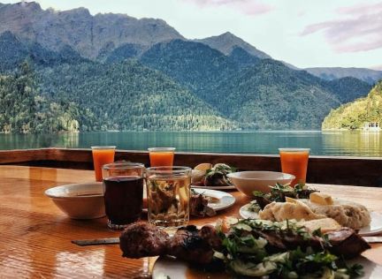 Экскурсии в Абхазию.По Древним тропам  Армавир