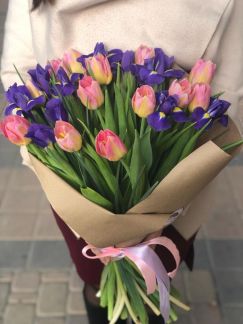 Доставка цветов по городу  Армавир