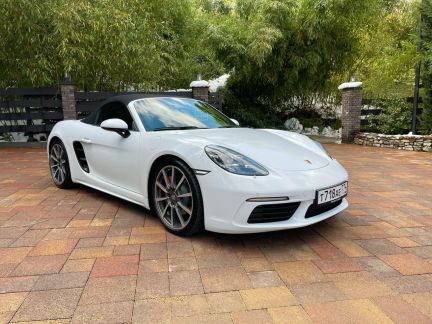 Аренда авто в Сочи Porsche 718 Boxter 2020г  Армавир