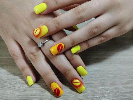 Маникюр  Армавир