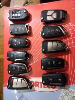 Изготовление автомобильных ключей  Армавир