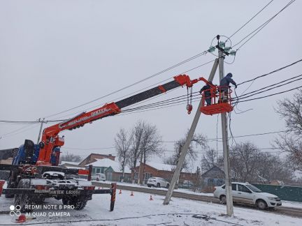 Манипулятор автовышка бурилка  - купить на сайте объявлений Краснодарский край онлайн
