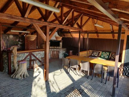 Беседка с мангалом и бассейном  Армавир