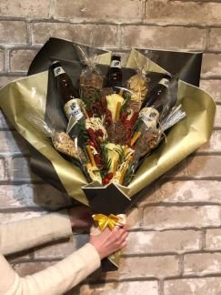 Съедобные букеты для мужчин  Армавир