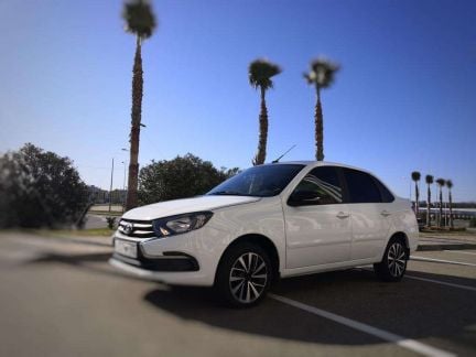 Прокат, аренда LADA Granta, Hyundai Creta в Адлере  Армавир