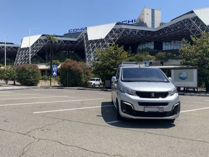 Аренда минивэна без водителя  Армавир